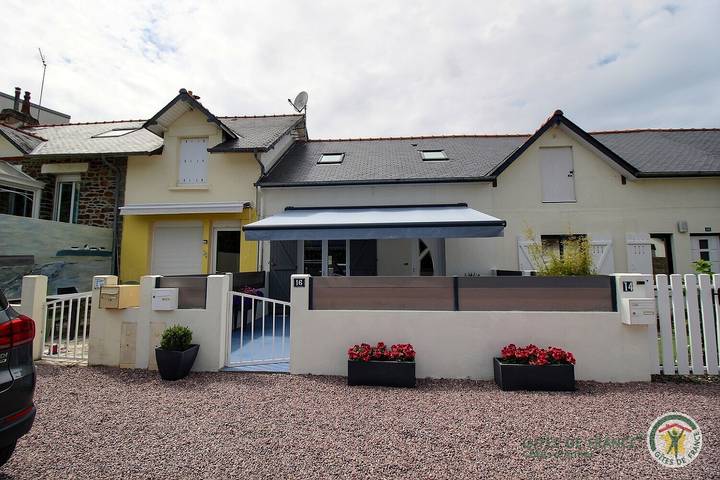 Gîte pour 4 personnes, avec Terrasse et Jardin à Binic - 2