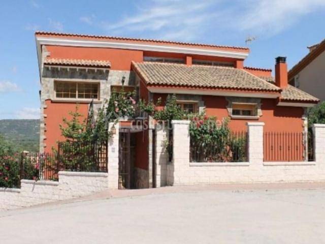 Casa de vacaciones para 10 personas, con jardín y vistas, Se admiten mascotas en La Alcarria - 4