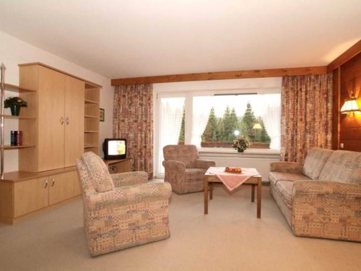 Ferienwohnung für 3 Personen, mit Balkon und Garten, kinderfreundlich in Jungholz - 2