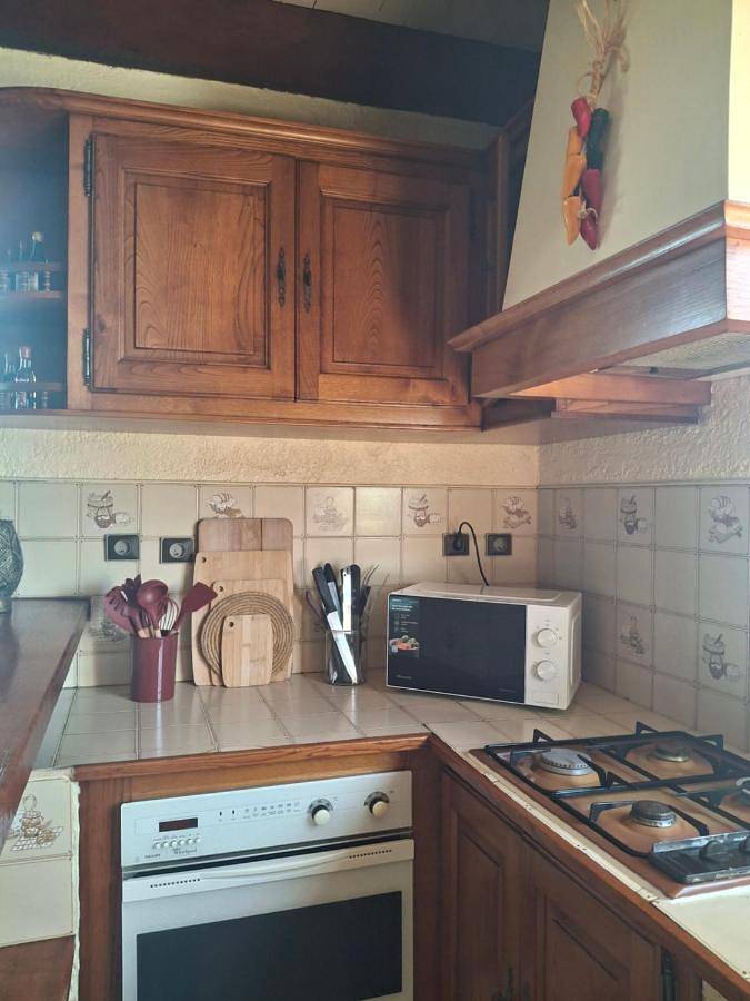 Location de vacances pour 11 personnes, avec vue et jardin à Ahaxe-Alciette-Bascassan - 2