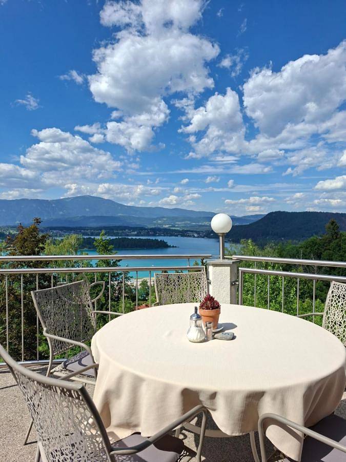 Grüner Heinrich - Bett&Frühstück in Pohorje, Finkenstein am Faaker See
