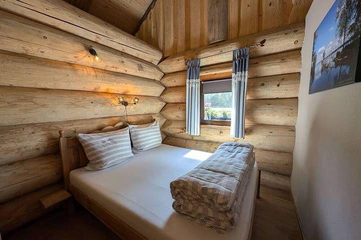 Log Cabins - Naturstamm Ferienhaus Meckpomm 22 - Feriendorf Tollensesee in Tollensesee, Groß Nemerow