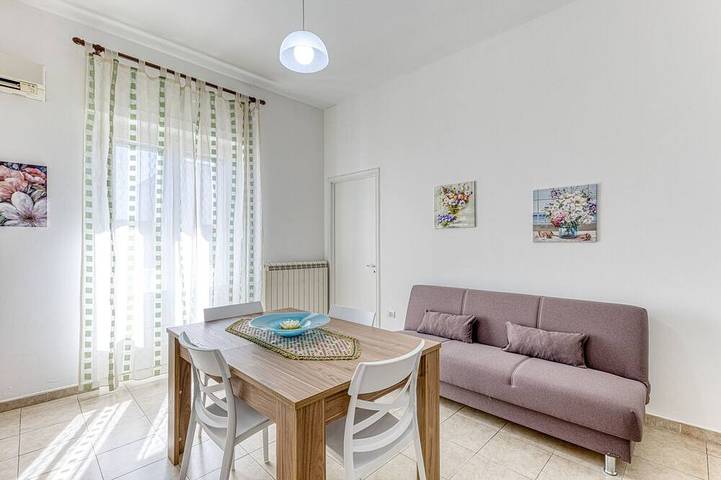 Holiday apartment for 5 people, with balcony, with pets - 1