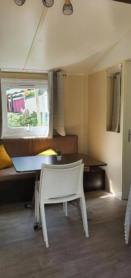 Mobile Home in La Roque-d'Anthéron, Région d'Aix-en-Provence