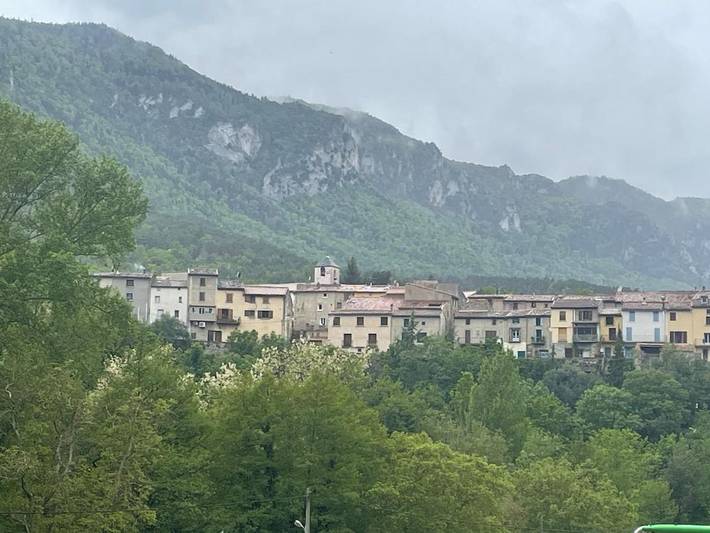 Location de vacances pour 6 personnes, avec terrasse à Belvianes-et-Cavirac - 2