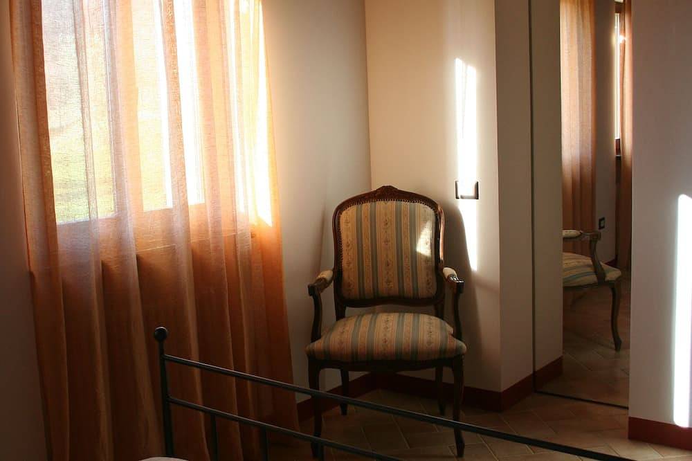 Villa with Pool, Spa, and Relaxation: A Paradise between Umbria and Tuscany in Umbertide, Valtiberina