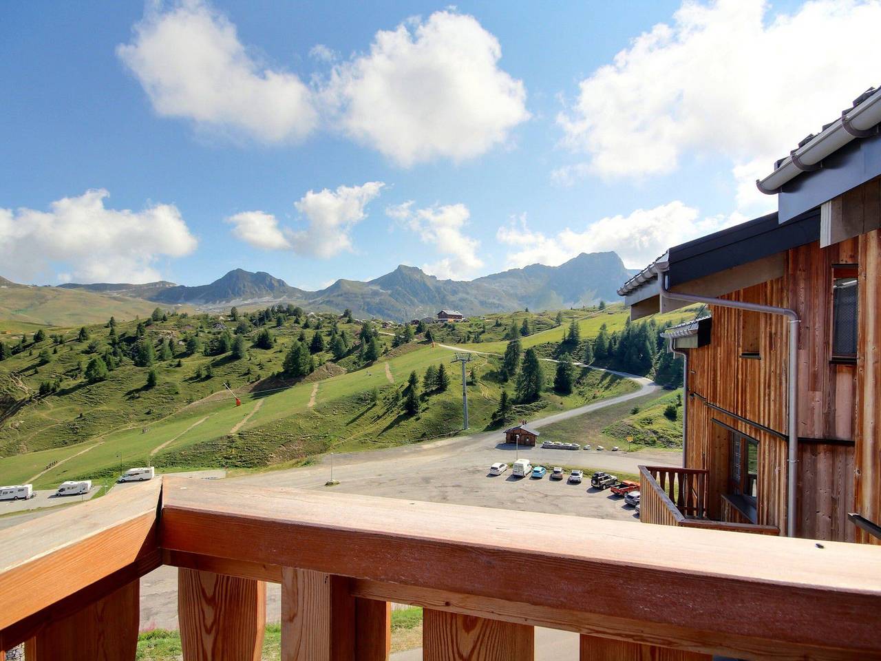 Entire apartment, Joli duplex au calme et au pied des pistes in Plagne Villages, La Plagne-Tarentaise