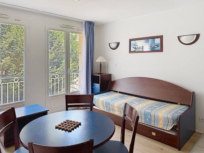 Apartamento entero, Precioso apartamento rural para 4 personas. in La Roche-Posay, Vienne