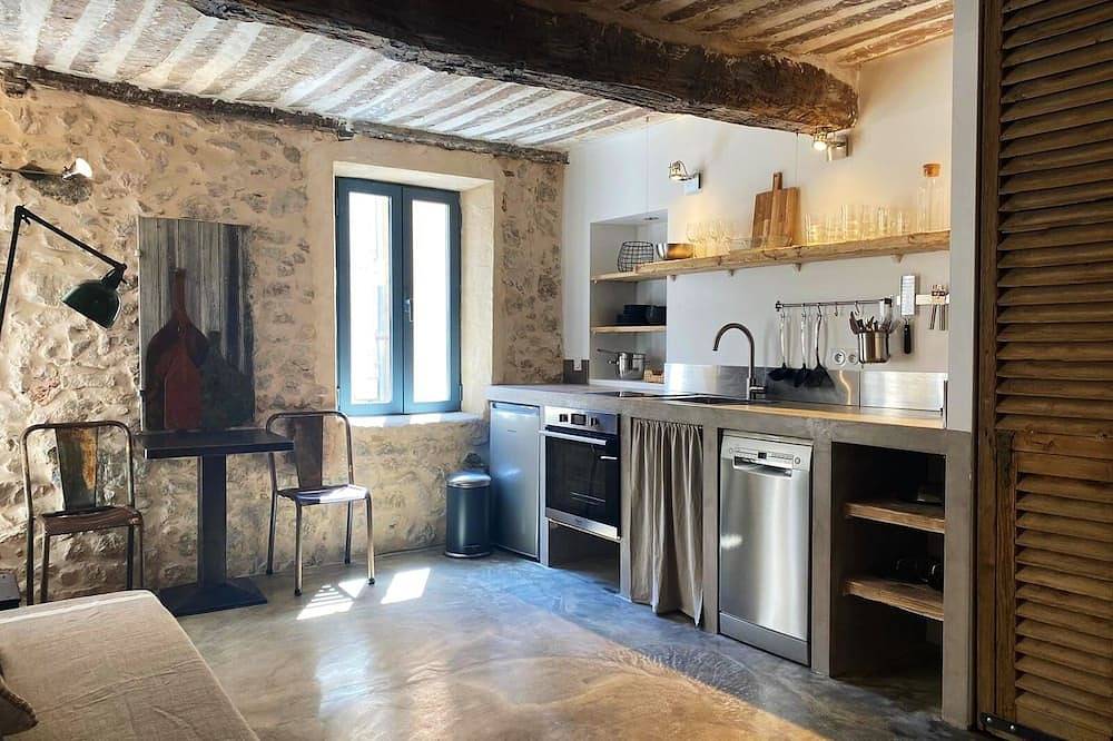 Apartamento entero, Cosy 1-Bedroom Studio in Valbonne Village in Valbonne, Costa mediterránea (Francia)
