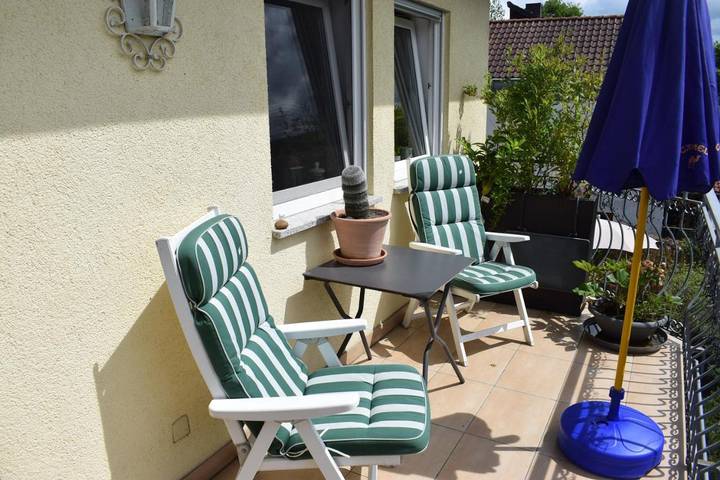 Ferienwohnung für 3 Personen, mit Terrasse und Ausblick in Sinzig - 2