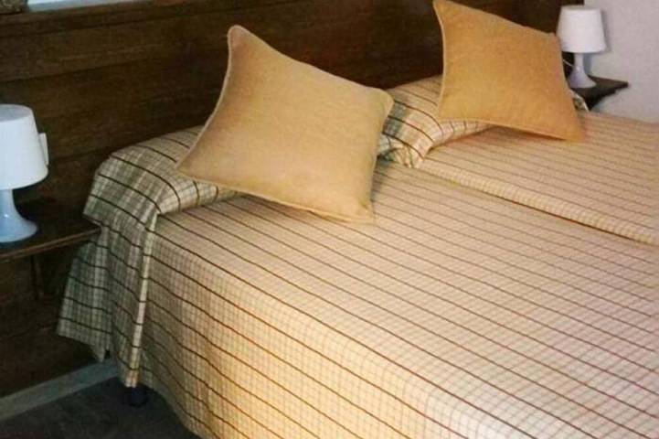 Ganze Wohnung, Bellver V - Drei Schlafzimmer Wohnung, Schläft 5 in Bellver de Cerdanya, Katalanische Pyrenäen
