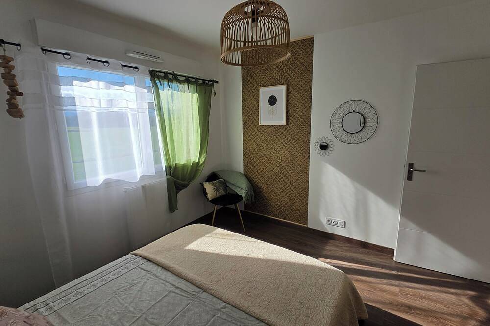 Ganze Wohnung, Facing the Jura, 70m² apartment 10 minutes from Geneva for 1 to 6 people in Douvaine, Thonon-les-Bains und Umgebung