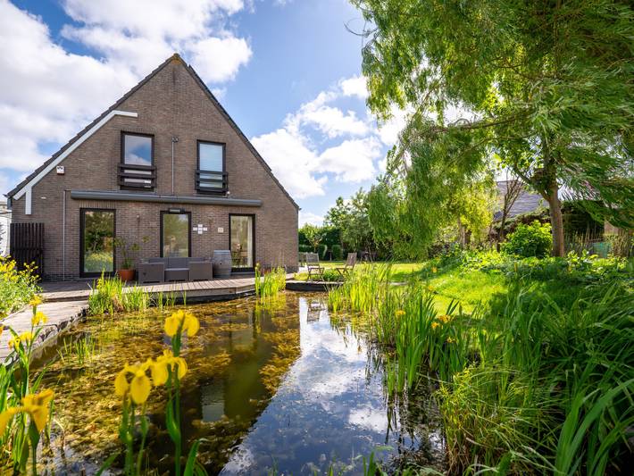 Ferienhaus für 6 Personen, mit Terrasse und Garten sowie Sauna in Bredene