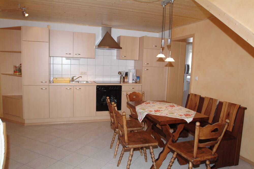 Jörgers Grafenhof - Ferienwohnung mit 84qm, 3 Schlafräume, max. 7 Personen in Europa-Park, Kappel-Grafenhausen