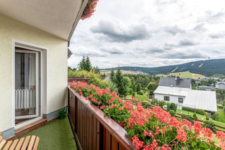 Ferienwohnung für 4 Personen, mit Balkon im Erzgebirge