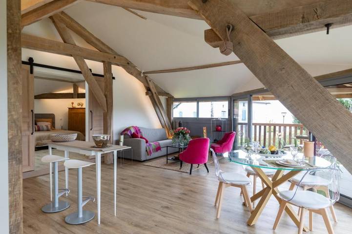 Gîte pour 2 personnes, avec Terrasse et Jardin ainsi que Piscine et Vue à Sames