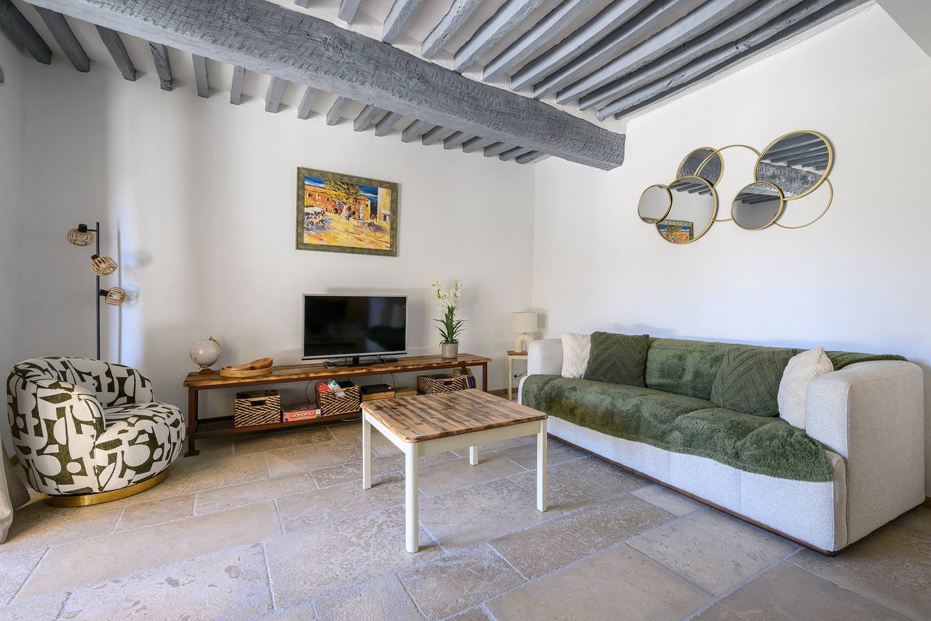 Maison de vacances « Les Gîtes de Nanou » avec Wi-Fi et climatisation in Lioux, Parc naturel régional du Luberon