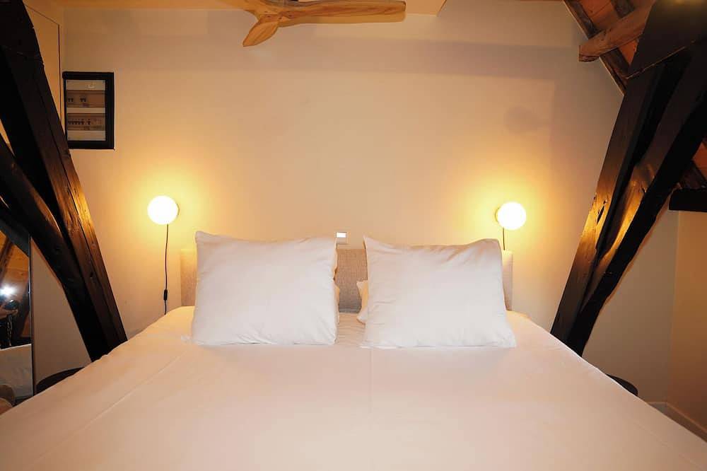 This hotel is a 1 bedroom(s), 1 bathrooms, located in Delft, Zuid-Holland. in Delft, Stadsgewest Haaglanden