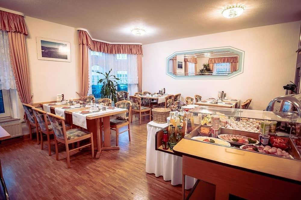 Dreibettzimmer,Du/Wc, Einzelbett/Doppelstockbett - Hotel Heinz in Plauen, Chemnitz und Umgebung