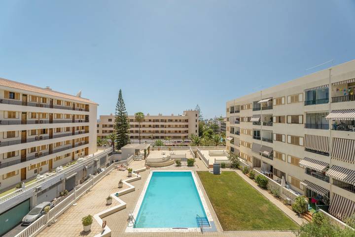 Holiday rental for 2 people, with garden in Los Cristianos