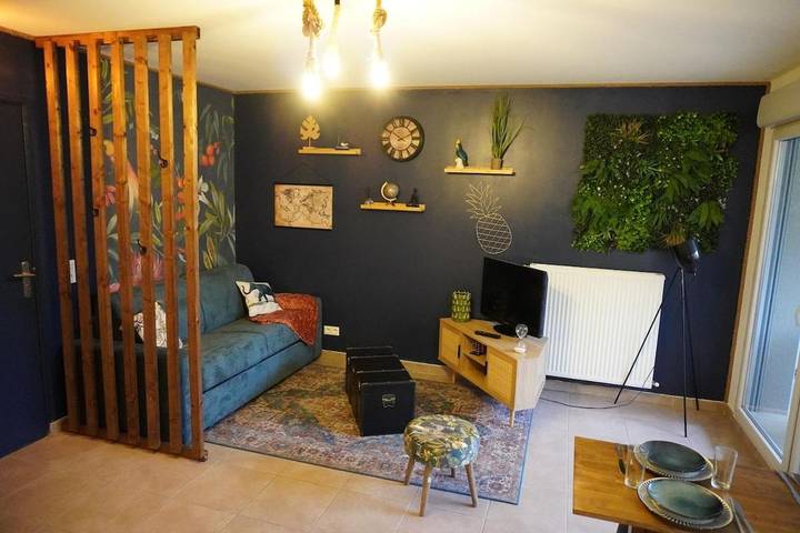 Gîte pour 4 personnes, avec vue et terrasse à Morestel - 2