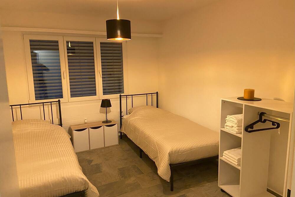 Up to 6 beds in the green but still in 20 min in the center of Basel in Aargau-Basel