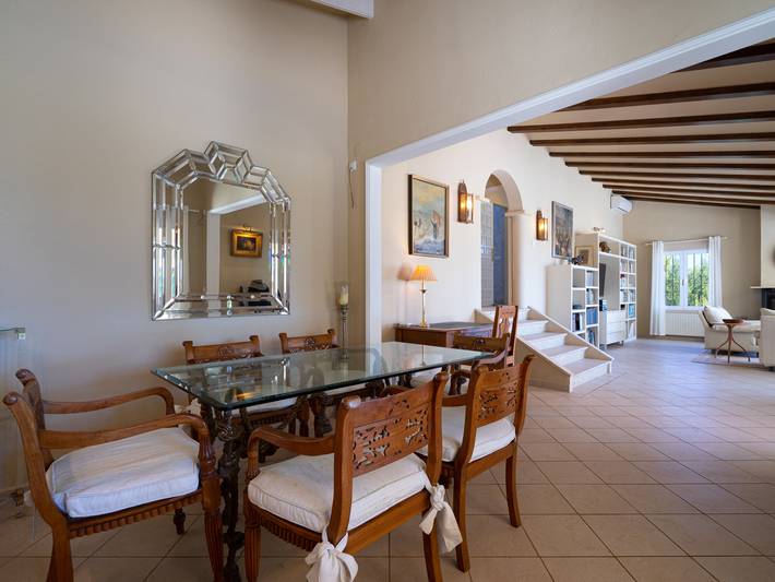 Location de vacances pour 6 personnes, avec jardin et piscine à Teulada - 4