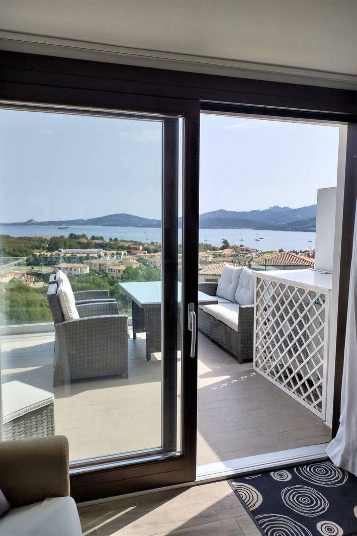 Gîte pour 3 personnes, avec terrasse et piscine à Cannigione - 3