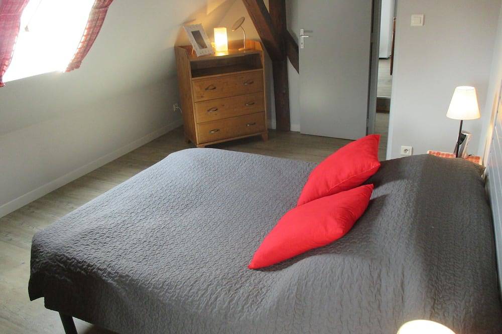 Gite auf der Weinstraße in Ruhe mit wunderschönem Blick auf Schloss Kintzheim in Kintzheim, Region Sélestat-Erstein