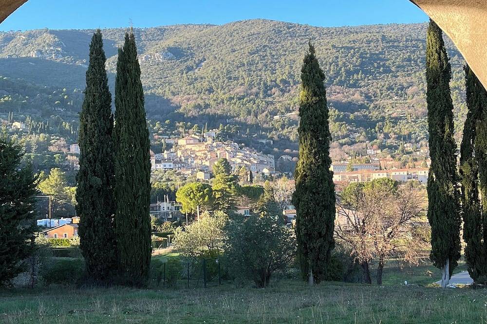 Superb Atypical Loft In Provence in Fayence, Draguignan region