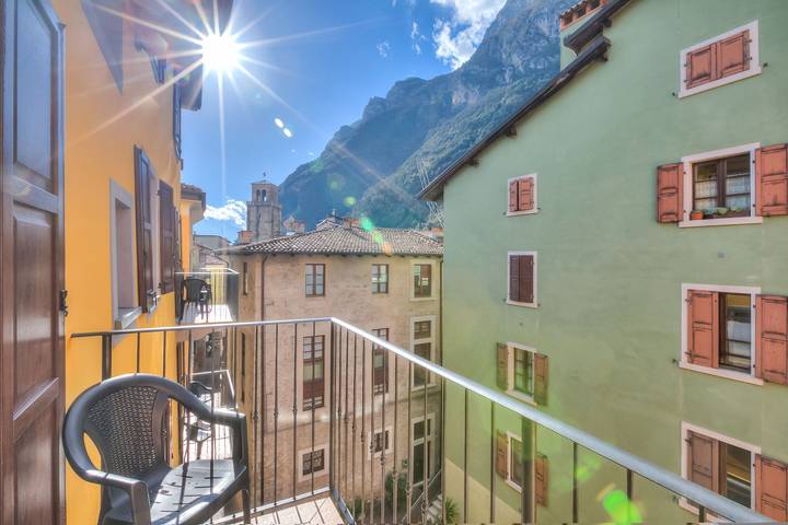 Ferienwohnung für 2 Personen, mit Balkon in Riva del Garda