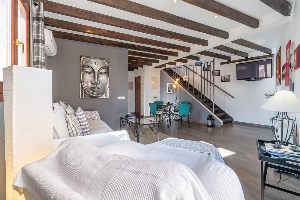 Apartamento entero, Impresionante apartamento de 1 dormitorio en Moscari in Moscari, Selva (Mallorca)