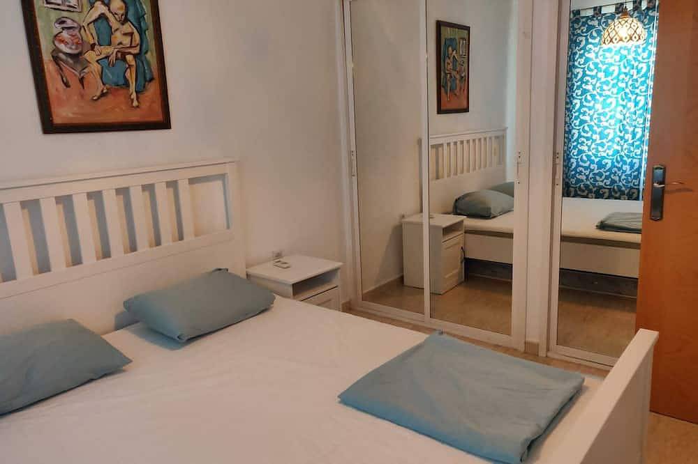 Reihenhaus in ausgezeichneter Lage an der Costa del Sol, Fuengirola in Los Boliches, Fuengirola