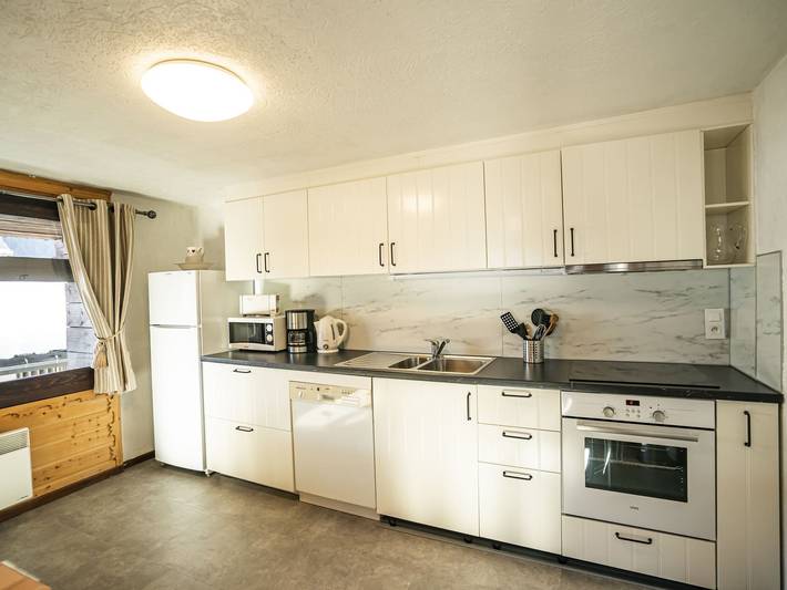 Gîte pour 7 personnes, avec balcon dans Office De Tourisme De Chatel - 3