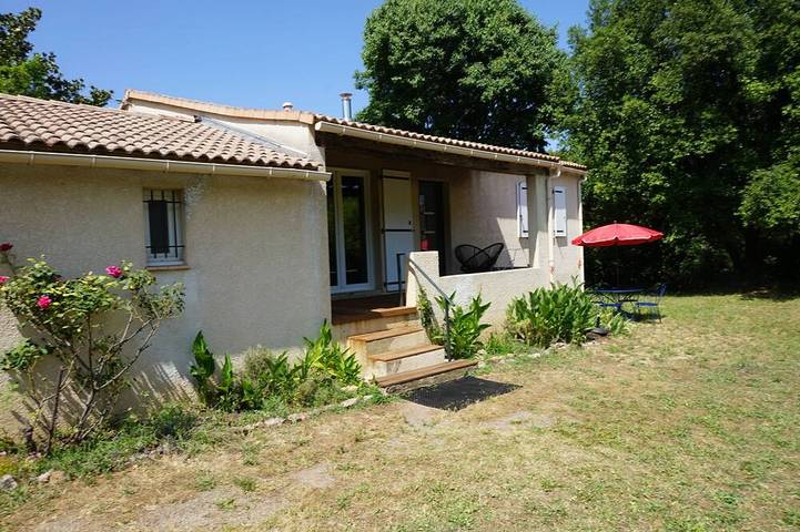 Maison de vacances pour 4 personnes, avec piscine et jardin - 1