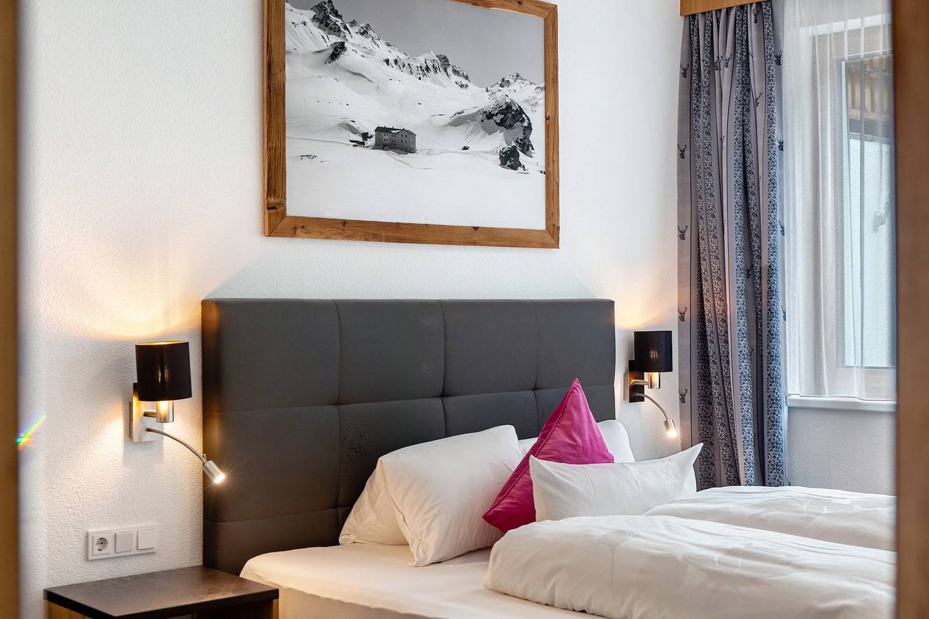 Ganzes Studio, Ferienwohnung 'Ballunspitze' mit Bergblick, Gemeinschaftsterrasse und Wi-Fi in Galtür, Verwall