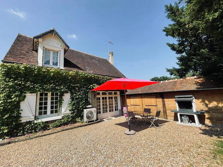 Location de vacances pour 4 personnes, avec Terrasse ainsi que Jardin et Vue à Esvres