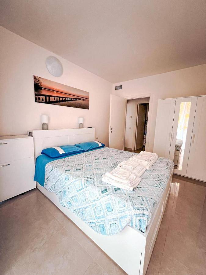 Ganze Wohnung, Apartment Mare45 - 10 minutes walk from the beach with one private ombrella and three sun-beds in Eraclea Mare, Venedig Provinz