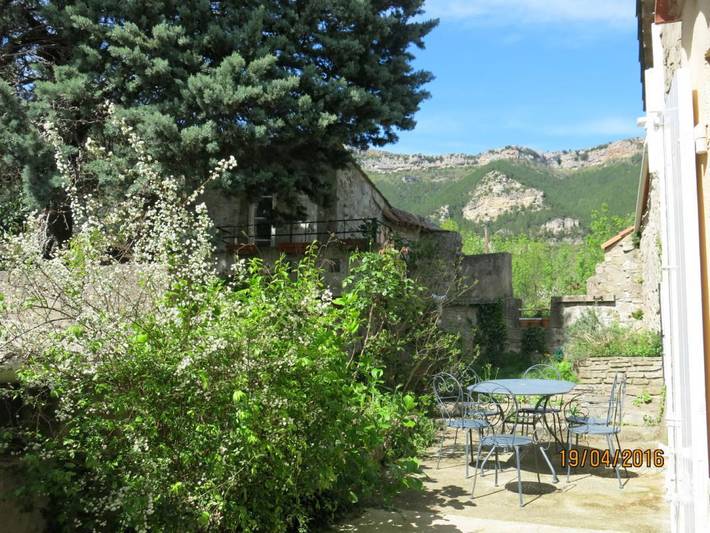 Gîte pour 6 personnes, avec jardin - 1