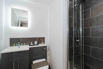 Apartment for 6 People in Kingston upon Hull, Yorkshire, Photo 4