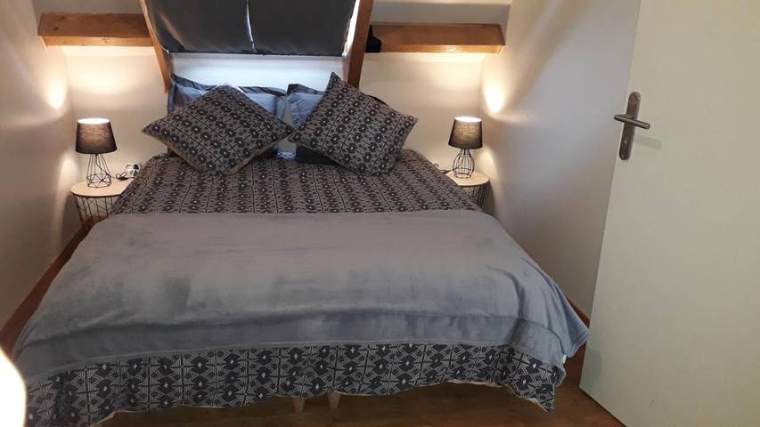 Location de vacances pour 4 personnes, avec jardin, adapté aux familles à Ploumagoar