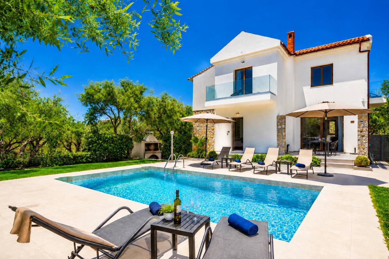 Villa for 6 personer med hage in Tavronitis, Chaniaregionen