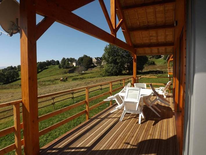 Location de vacances pour 6 personnes, avec terrasse, animaux acceptés à Montgreleix - 2