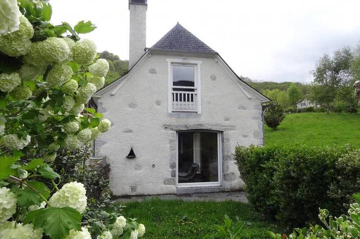 Location de vacances pour 4 personnes, avec jardin à Larrau