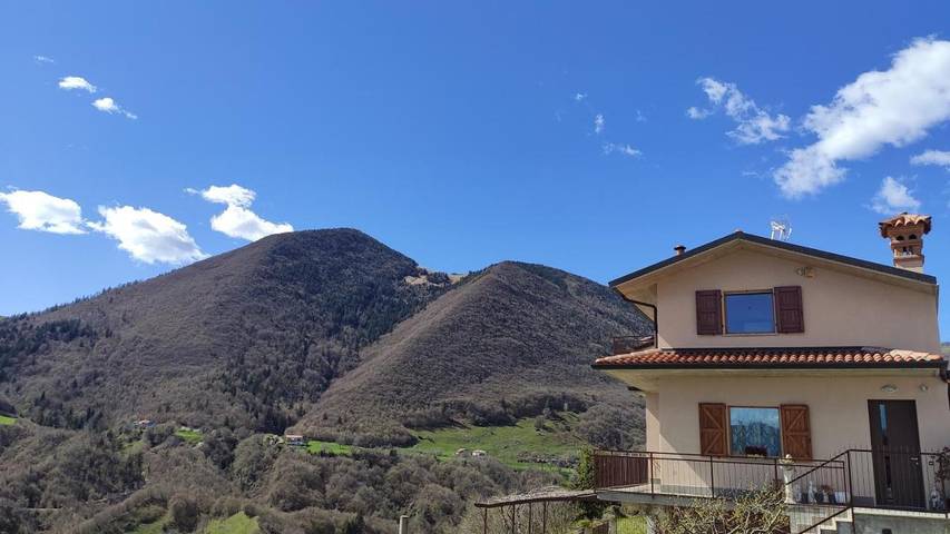 B&b per 2 persone, con Balcone e Terrazza nonché Vista lago e Panorama in Lago d'Iseo