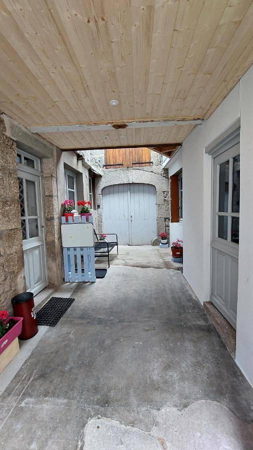 Gîte du portail fleuri in Sénergues, Aveyron