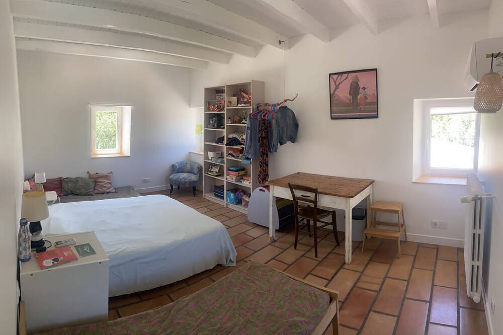 Charming Cévennes farmhouse (sleeps 12) in Saint-Privat-des-Vieux, Cévennes