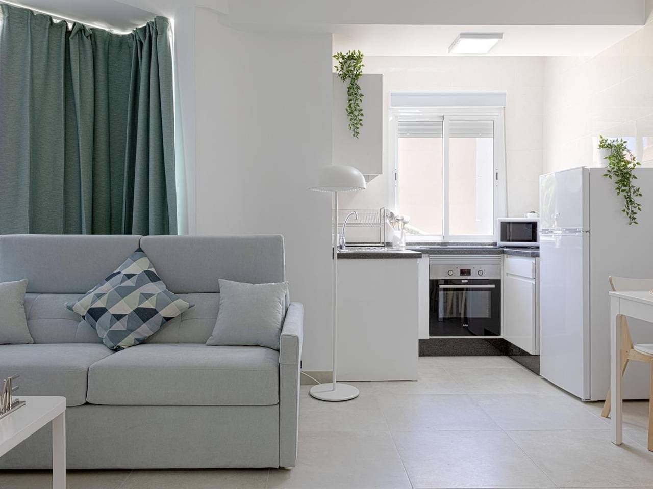 Appartamento intero, Appartamento vacanze per 3 persone con balcone/terrazza in Malaga Centro, Malaga