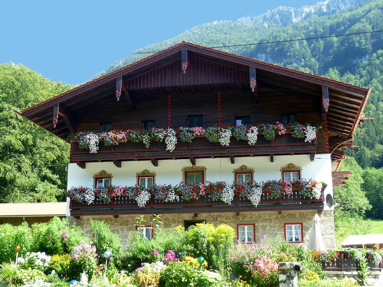 Bauernhof Auerhof - Doppelzimmer I Hauskammer Dusche/Wc im Erdgeschoss in Kampenwand, Aschau im Chiemgau