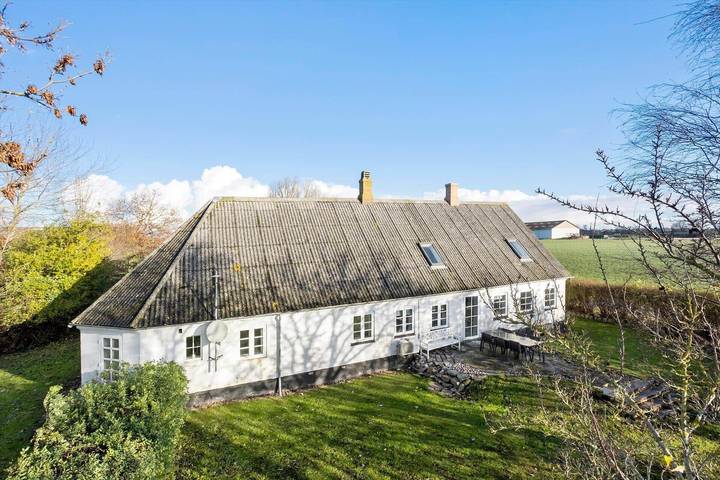 Ferienhaus für 10 Personen, mit Garten und Terrasse - 1